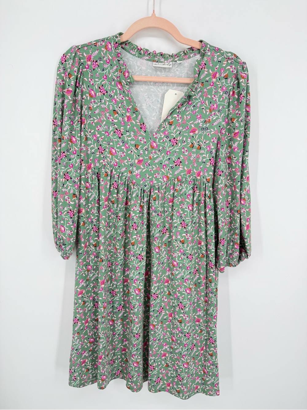 NEW Wonderly Women Green Pink Floral Long Sleeve XS Dress V Neck Knee Cottage